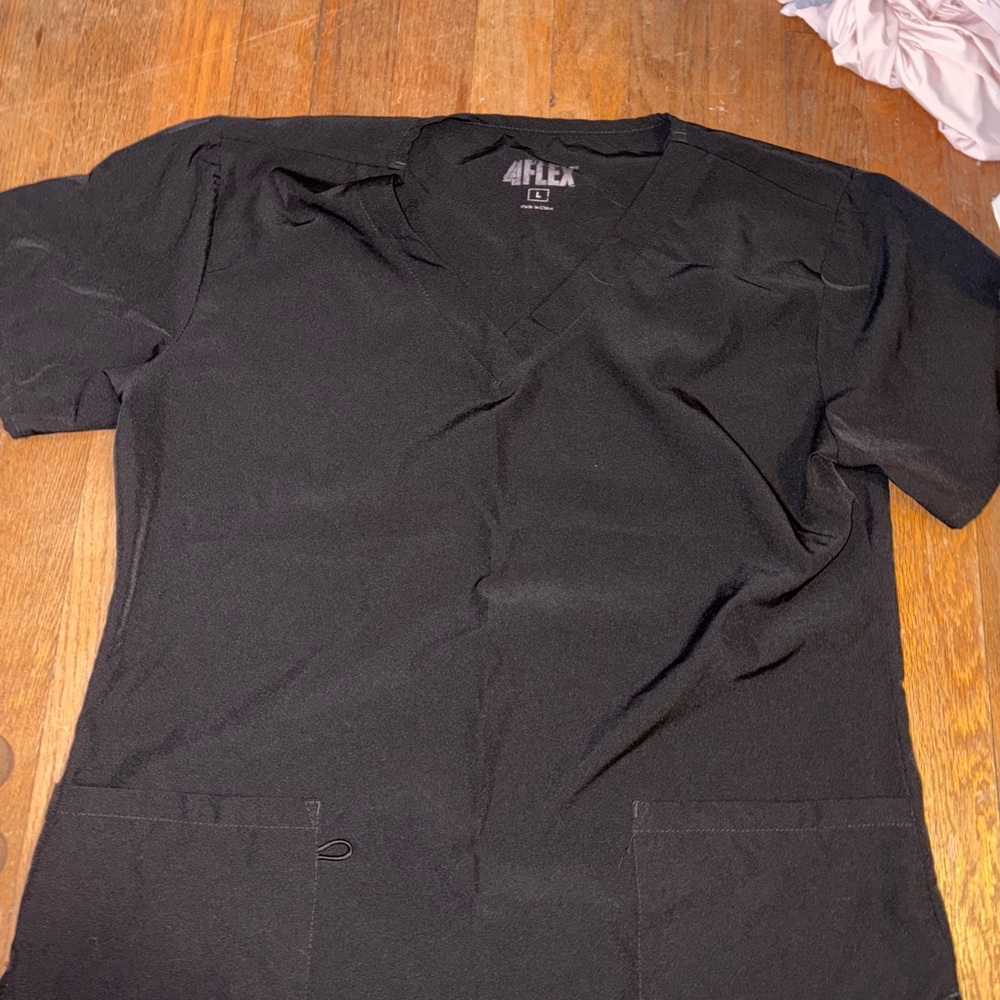 Black V-Neck Scrub Top
